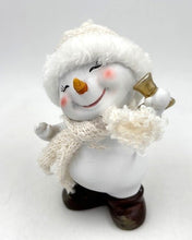 Laden Sie das Bild in den Galerie-Viewer, Schneemann Flocke
